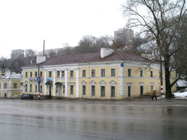 доходный дом князей Абамелек-Лазаревых (ул. Рождественская, д. 46)