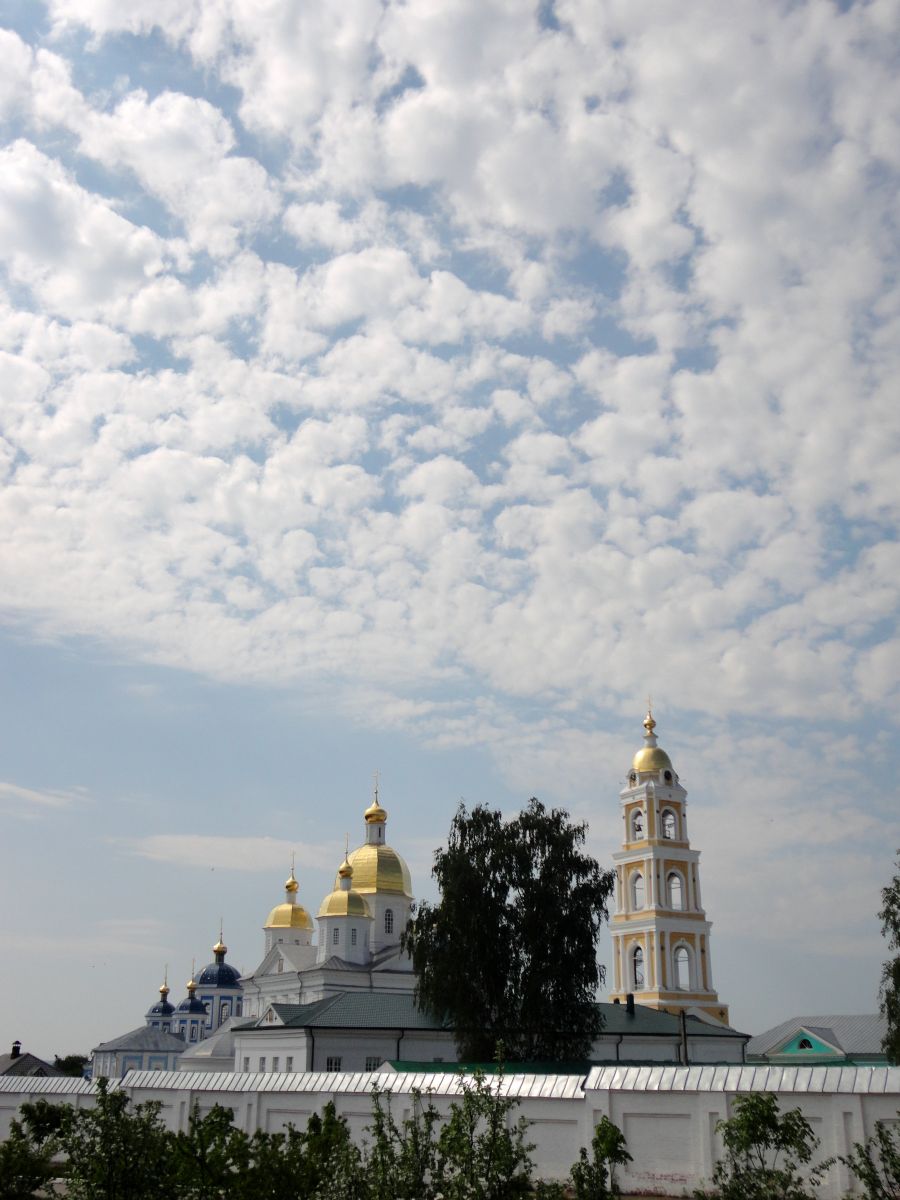 Вид на Оранский монастырь с южной стороны