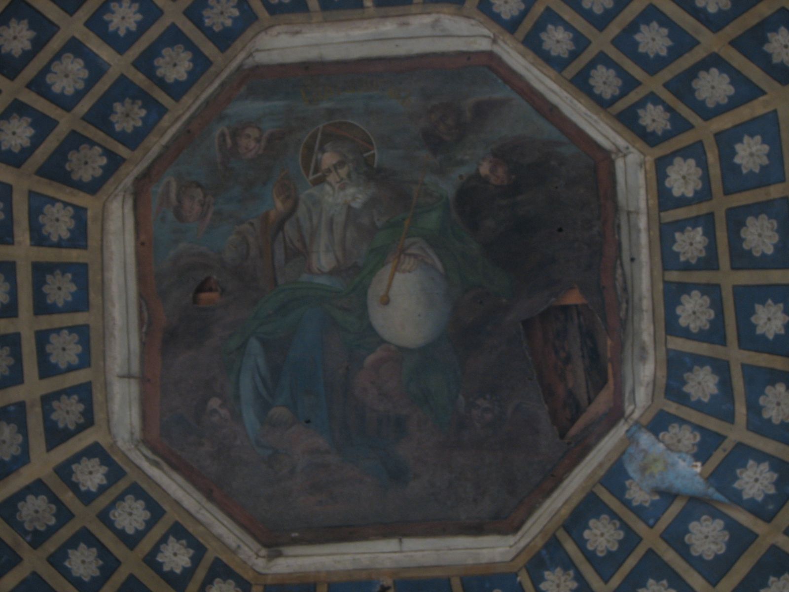 Петропавловская церковь в с. Шокино. Роспись купола. Фотография 2008 г.