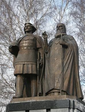 Памятник Георгию Всеволодовичу и епископу Симону