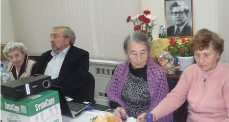 Слева направо: Т.С. Кунцевич, Н.С. Беллюстин, Э.Д. Рогачева, Ю.П. Давыдова.